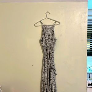 Halter top dress shinlength Barely worn